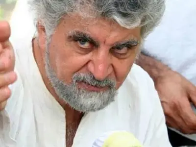 عکس سفر در زمان /  «محمد متوسلانی» در 25 سالگی و در کنار «محمد تقدسی»؛ سال 1339