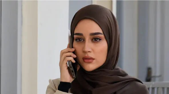 عجیب ترین عکس از میترا رفیع خانم بازیگر بی همگان ! /  عمرا بشناسیدش !