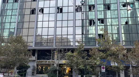 مهار موفقیت‌آمیز آتش‌سوزی هولناک در هتل رامتین تهران