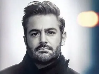 فیلم/ محمدرضا گلزار: 18 سالم بود بدهکار بودیم؛ از خیلی چیزا زدم که 24 سال رو بیلبورد هستم ؛ مخاطب دارم که کنسرت هام پر میشن