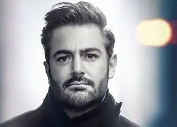 فیلم/ محمدرضا گلزار: 18 سالم بود بدهکار بودیم؛ از خیلی چیزا زدم که 24 سال رو بیلبورد هستم ؛ مخاطب دارم که کنسرت هام پر میشن