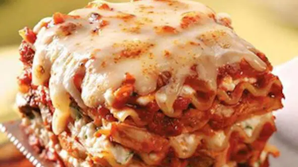 از طرز تهیه لازانیا تا شیرینی معروف ترکمن ها