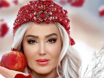 عکس تلخ / اولین رونمایی از لباس عروس آستین کلوش زهره فکور صبور /  روحش شاد ..