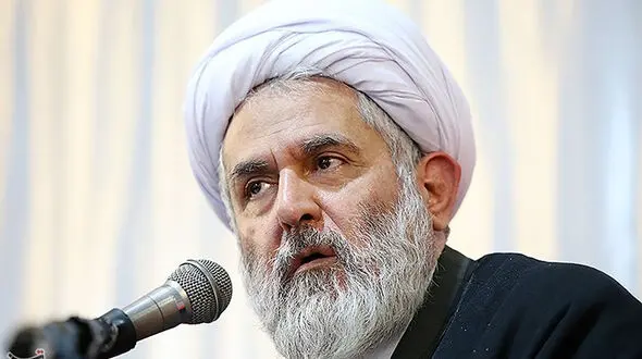 طائب: در دولت قبل انحصار واردات مواد غذایی در اختیار ۴ نفر بود / می‌گفتند به این 4 نفر دست بزنید غذا و نان نداریم !