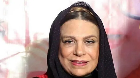 فیلم / گوهر خیراندایش درباره ازدواج مجددش :  هر کسی باید با همسن و سال خودش ازدواج کنه ! / کبوتر با کبوتر باز با باز !