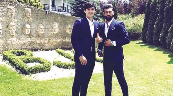 ماجرای علیرضا حقیقی برای فوتبالیست های خوش‌تیپ‌ ایرانی تکرار می شود؟!