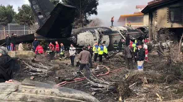 چگونه در سقوط هواپیما در کرج زنده ماندم! / مهندس پرواز تشریح کرد + عکس