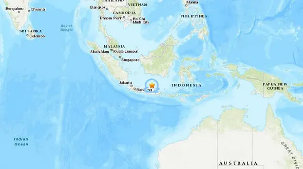 زلزله بزرگ سواحل اندونزی را لرزاند
