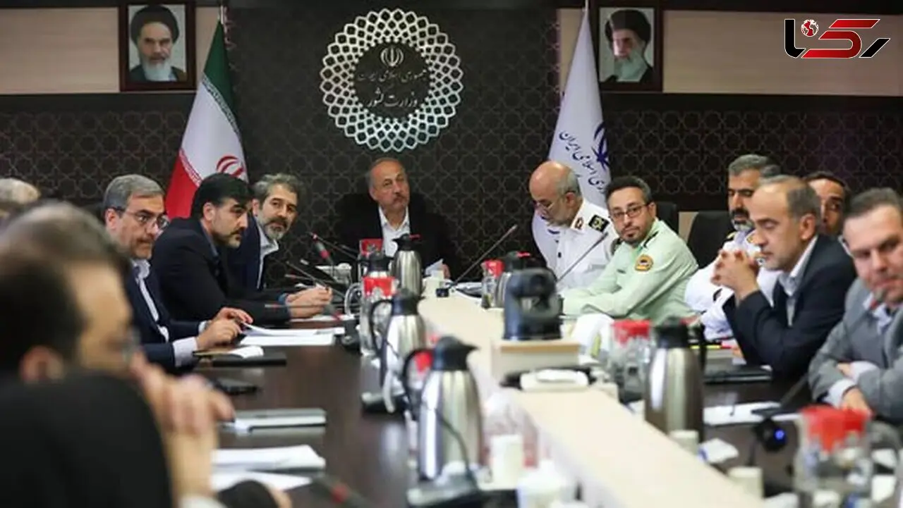 آسیب‌شناسی وضعیت سامانه حمل‌ونقل اینترنتی و غیررسمی / پلیس با فعالیت غیرقانونی مسافربرهای شخصی برخورد می کند