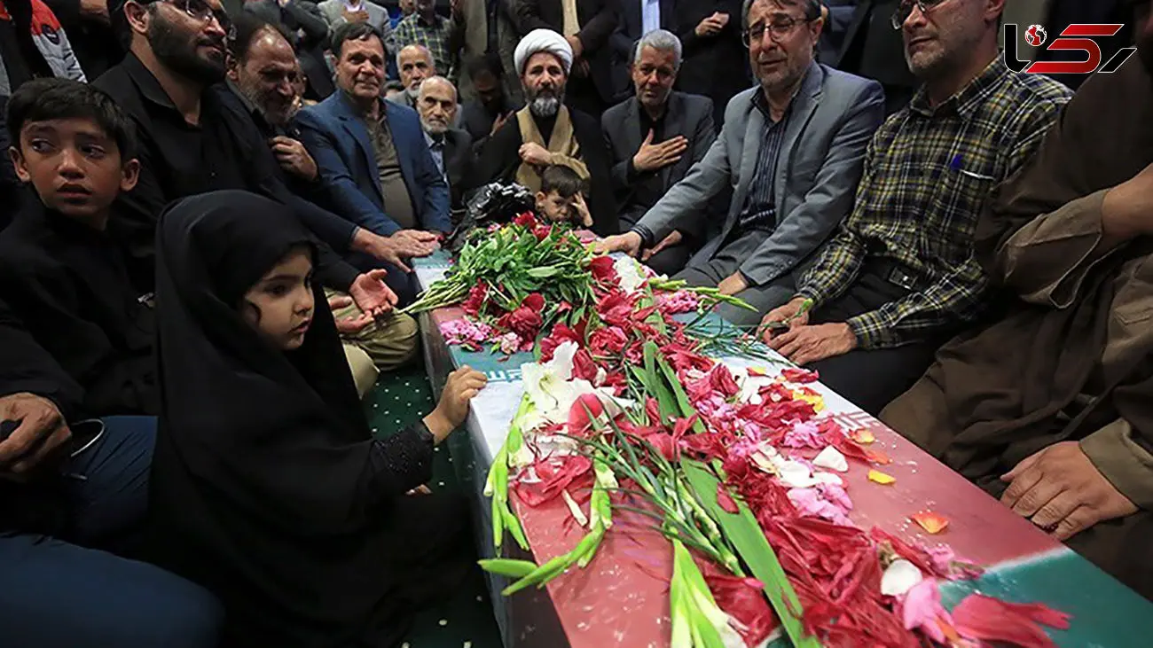 تشییع پیکر مرزبان شهید محمدمهدی احمدی در بجنورد + فیلم