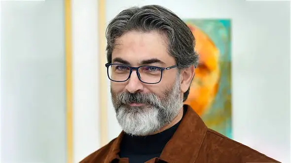 فیلم / غیاثی : یه دونه پارسا پیروز فر برای هر خونه لازمه ! / اصلا میرسم به پارسا یجوری میشم !