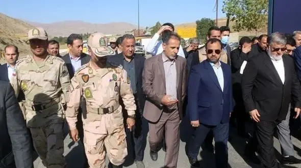 قدردانی از تلاش مرزبانان در کنترل ترددها و تأمین امنیت گمرک