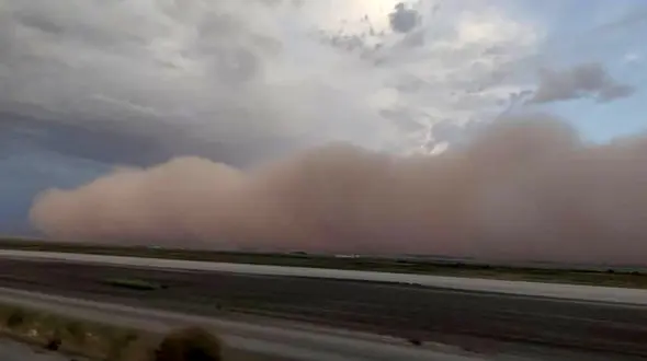 تندباد شدید در سبزوار