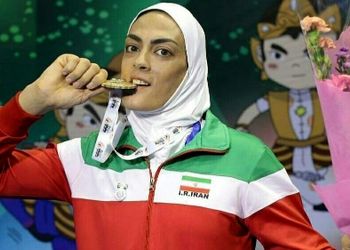 شهربانو منصوریان: با افتخار مدالم را تقدیم به رئیس جمهور کردم من در خانواده‌ای ضعیف به دنیا آمدم و به ما می‌گفتند خواهران غریب...!