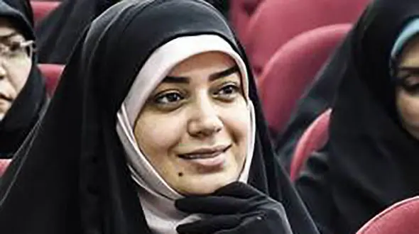 توضیحات الهام چرخنده درباره مهاجرتش به خارج از ایران + فیلم