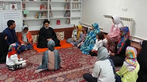 حضور رئیس جمهور در یکی از مراکز دخترانه نگهداری کودکان فاقد سرپرست موثر