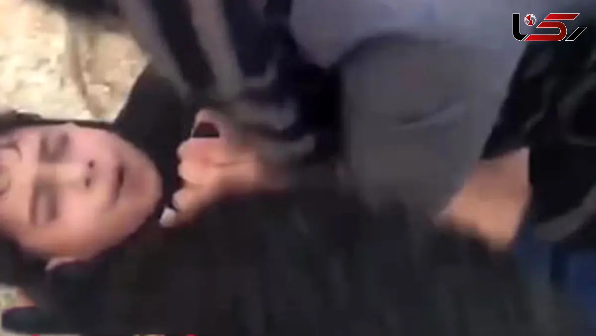 اقدام شجاعانه یک زن کودک در حال غرق‌شدن را نجات داد + فیلم 