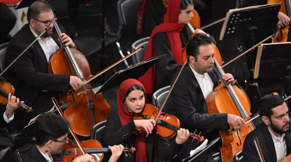 از فراسوی مرزها؛ آغاز فصل تازه ارکستر سمفونیک تهران با رهبری جوان / جزئیات اجرای ارکستر سمفونیک تهران 