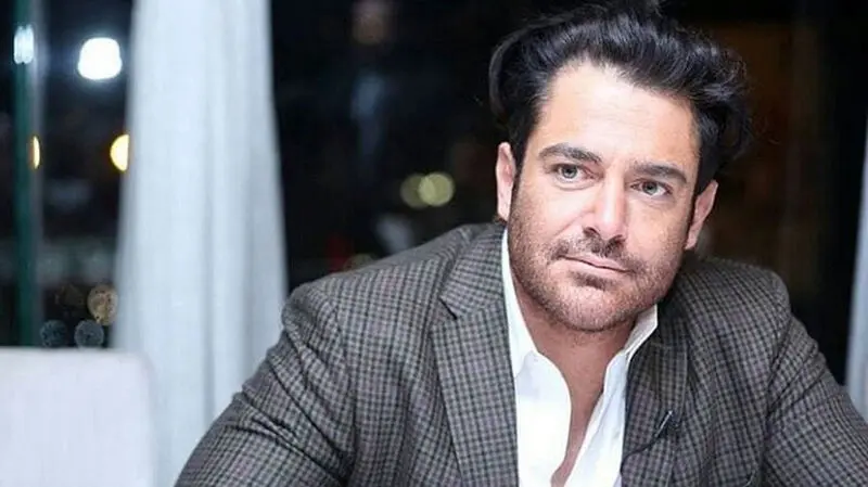 محمدرضا گلزار 