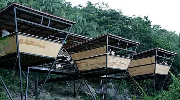 عجیب ترین هتل های دنیا + عکس