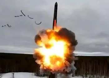 موشک‌های بالستیک نفوذکننده ایران شکستن قوانین جنگ اسرائیل؟ | چرا اسرائیل  هر وقت بخواهد نمی‌تواند حمله کند؟ 