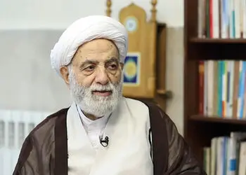 عکس ها/ نگاهی به خانه و زندگی ساده و بدون تجملات حاج آقا قرائتی در پایتخت/ منزلی که حتی از راه آهن تهران پایین تر است