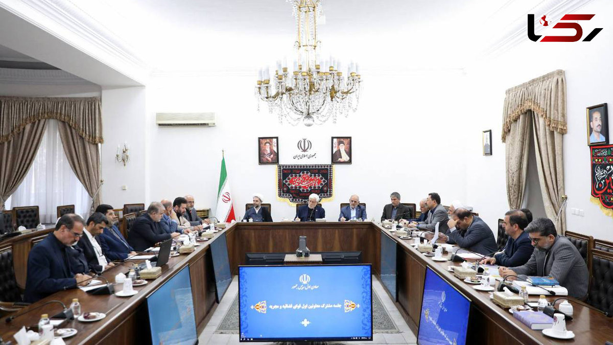 عارف: ستاد تنظیم بازار و برخوردهای نظارتی ابزار کار اقتصادی حکومت است
