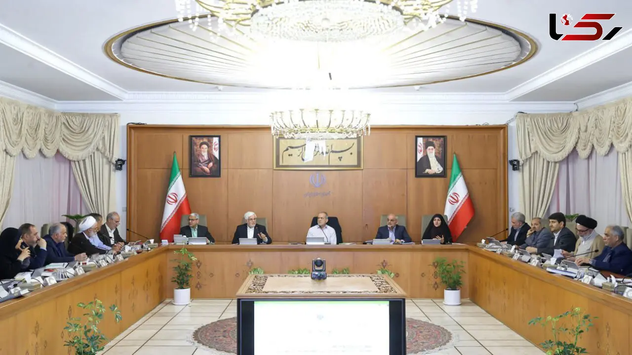 شناسایی علت وقوع سانحه بندر رجایی مقدم بر شناسایی مقصر حادثه است/ باید معطلی کالا در بنادر به صفر نزدیک شود