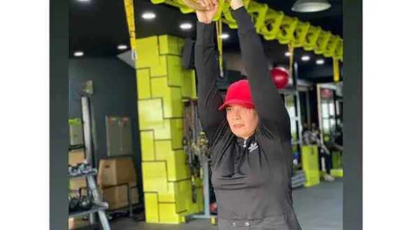 زن ایرانی رکورد قوی‌ترین زن جهان را شکست! + فیلم و عکس