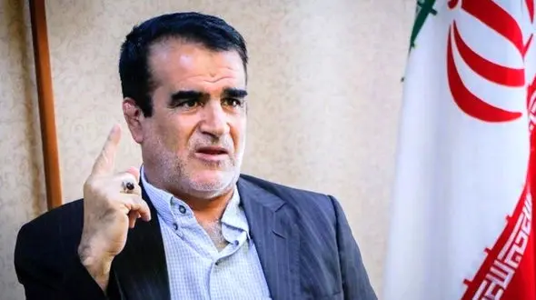 نمازی: رئیس جمهور مشکلات کشور را اولویت‌بندی کند