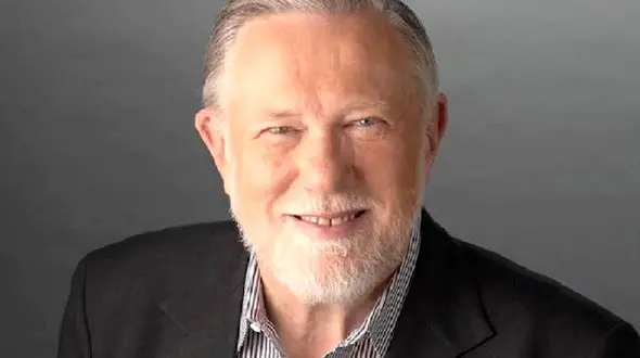 درگذشت موسس فتوشاپ و پدر PDF درگذشت