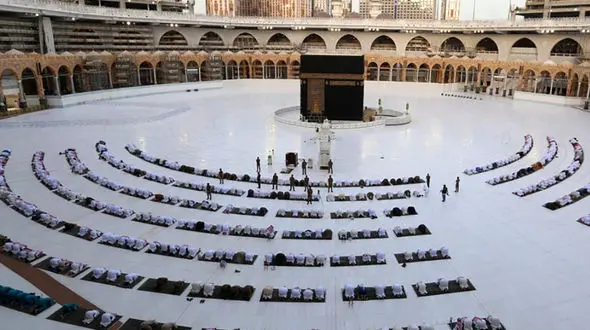 شروط سخت عربستان برای پذیرش زائر خارجی در حج 1400