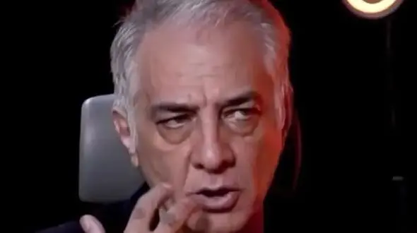 فیلم / ایرج نوذری: چرا در مورد پدرم مزخرف می‌گویید؟ ...