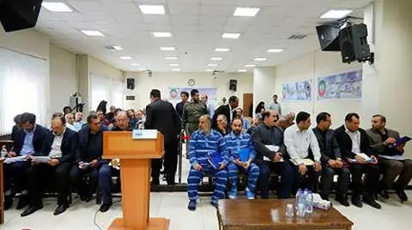 متهم جنجالی که مقابل قاضی صلواتی طلبکار هم شد / دادگاهی عجیب در تهران+ عکس