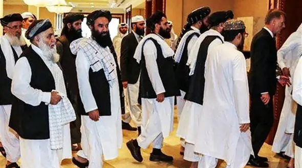 برخی مهاجران افغان نفوذی طالبان هستند / افغان ها بعضی روستاها را صد درصد در اختیار دارند