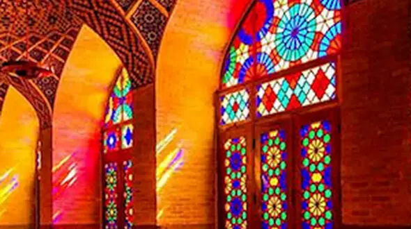 ببینید/  زیبایی مسجد نصیرالملک تا لوکیشن زیبای شیرگاه