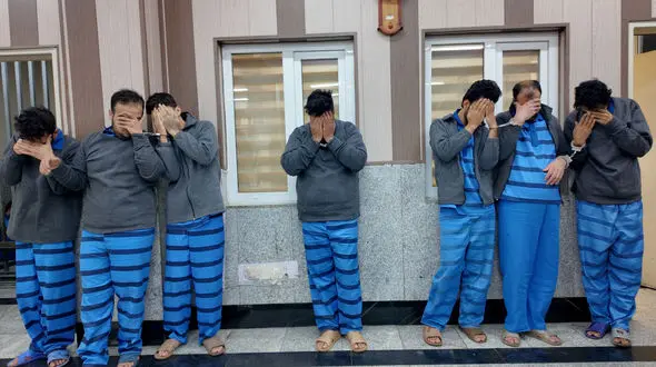 انهدام شبکه شرط‌بندی مبارزات زیرزمینی در دماوند /  10 نفر از اتباع بازداشت شدند