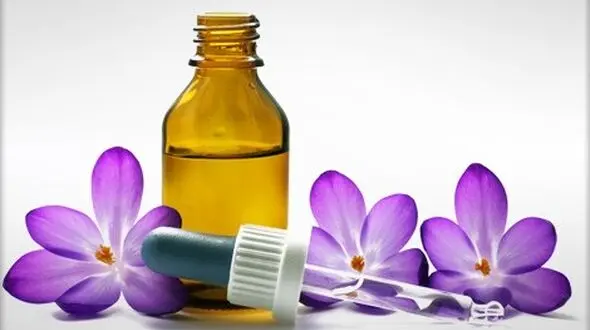 درمان میگرن با این روغن گیاهی دست ساز+دستور تهیه