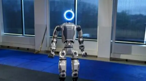 هیجان در حرکت ربات استارتاپ یونی‌تری: ویدئوی جذاب این لحظات باورنکردنی!