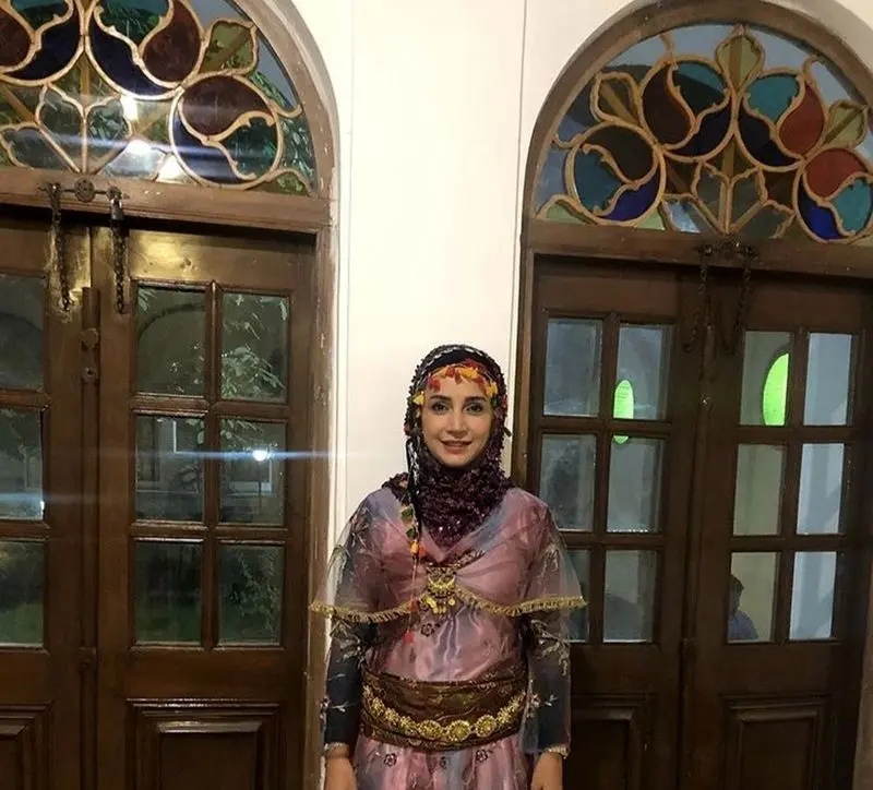 شبنم قلی خانی