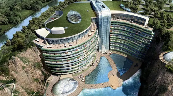 ساخت هتلی منحصر به فرد در اعماق زمین +تصاویر 