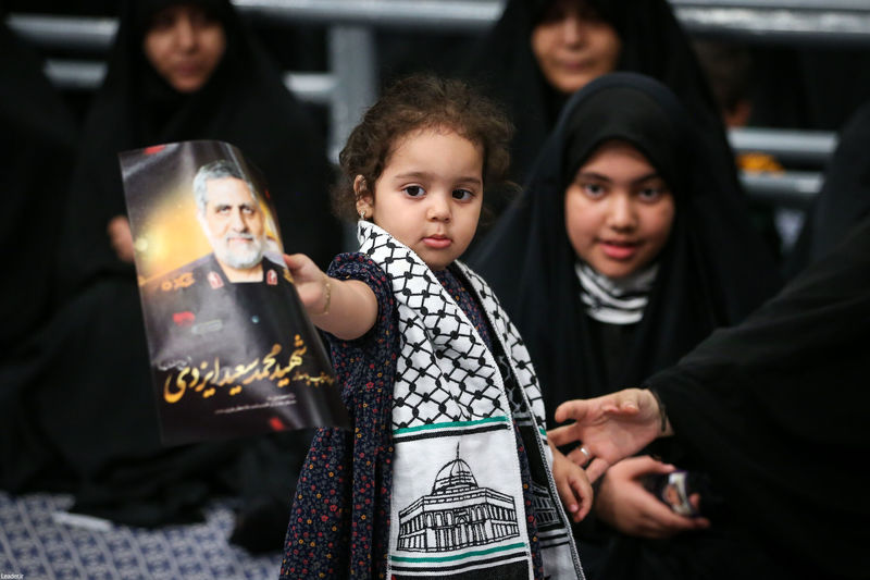 رهبر انقلاب حضرت آیت الله خامنه ای در مراسم بزرگداشت شهدای جنگ تحمیلی اخیر 7-5-1404
